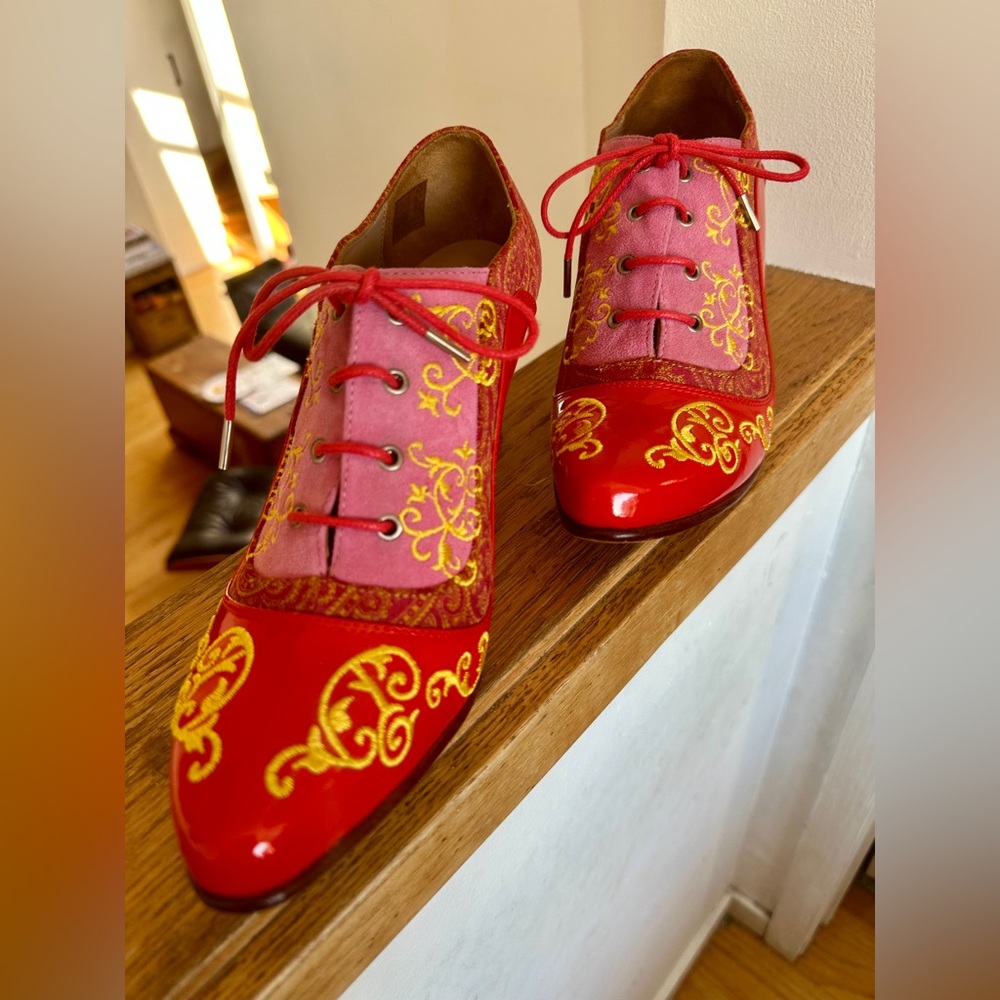 John Fluevog Wonder Champey W8